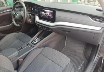 Skoda Octavia IV Liftback 1.5 TSI EVO 150KM 2023 Skoda Octavia Style Aktywny Tempomat Klimatyzacja Lopatki 1.5 Benzyna, zdjęcie 9