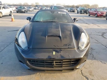 Ferrari California 2013 Ferrari California 2013 Ferrari California 4.3 Benzyna 483KM, zdjęcie 4