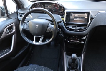 Peugeot 2008 I SUV 1.2 PureTech 110KM 2015 Peugeot 2008 1.2 PureTech, Salon Polska, zdjęcie 6