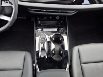 Audi A5 B10 Limousine 2.0 TFSI 150KM 2026 AUDI A5 TFSI S line Sedan 2.0 (150KM) 2026, zdjęcie 8
