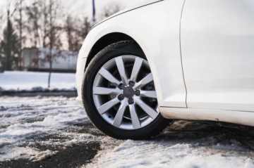 Audi A4 B9 Avant 2.0 TDI 150KM 2016 Audi A4 2.0 TDI, Automat, Navi, Xenon, Bi-Xenon, zdjęcie 9