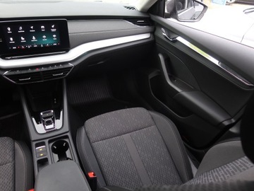 Skoda Octavia IV Liftback 1.5 TSI EVO 150KM 2022 Skoda Octavia 1.5 TSI e-tec, Salon Polska, zdjęcie 7