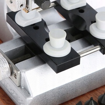 Инструмент для снятия корпусов часов