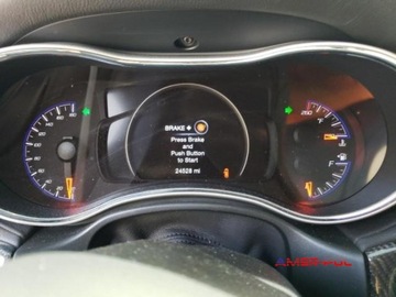 Jeep Grand Cherokee IV 2021 Jeep Grand Cherokee 2021 r.,6,4 SRT 8 6.4 Benzyna 475KM, zdjęcie 6