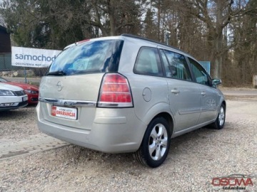 Opel Zafira B 1.9 CDTI ECOTEC 100KM 2005 Opel Zafira 1.9cdti 7 osobowa nowy pt nowe tarcze nowe opony auto do jaz, zdjęcie 15