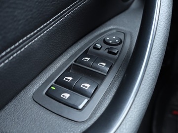 BMW X1 U11 Crossover 1.5 18i 136KM 2022 BMW X1 sDrive18i, Salon Polska, Serwis ASO, zdjęcie 15