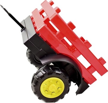 ТРАКТОР С ПРИЦЕПОМ НАДУВАННЫЕ КОЛЕСА КАЧАЮЩИЕСЯ ДИСТАНЦИОННОЕ УПРАВЛЕНИЕ