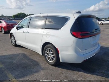 Chrysler Pacifica II 2023 Chrysler Pacifica 2023 Chrysler Pacifica Touring L FWD 3.6 Benzyna 287KM, zdjęcie 2