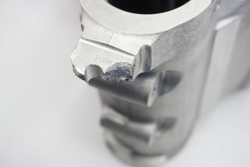 APRILIA TUONO V4 1100 FACTORY 19- RAMA 2023 + KOMPLET DOKUMENTÓW