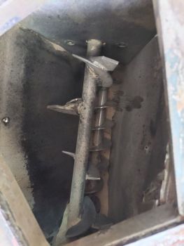 Шнековые питатели для печи, скребки