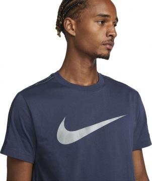 Nike Koszulka Męska Sportswear Repeat Tee M