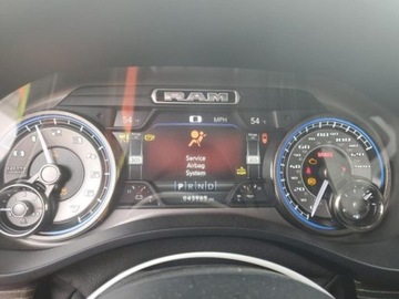  RAM 1500 2020r., Limited, od ubezpieczalni 5.7 Benzyna 395KM, zdjęcie 9