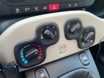Fiat Panda III VAN 1.2 69KM 2013 Fiat Panda 1.2 Benzyna 5-Drzwi Klimatyzacja Kamera Cofania 1-Wlasciciel, zdjęcie 19