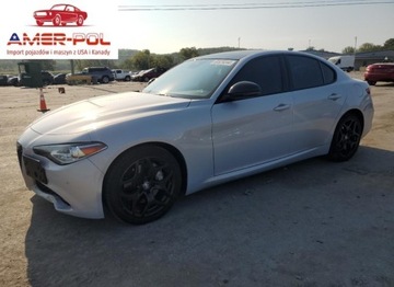 Alfa Romeo Giulia II Sedan Facelifting 2.0 Turbo 280KM 2021 Alfa Romeo Giulia Sport 2021 2.0l 2.0 Benzyna 280KM