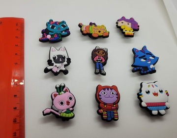 ПУГОВИНКИ-булавки для обуви типа KROKS CROCS кошачий домик 9 шт.