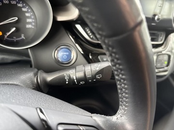 Toyota C-HR I Crossover Facelifting 1.8 Hybrid 122KM 2023 Toyota C-HR 1.8 Hybrid GPF Comfort 1.8 Hybrid Comf, zdjęcie 22