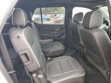 Chevrolet 2023 Chevrolet Traverse 2023, 3.6L, 4x4, PREMIER, od ubezpieczalni 3.6 Benzyna, zdjęcie 9