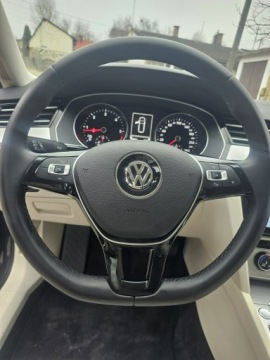 Volkswagen Passat B8 Variant 1.6 TDI 120KM 2015 Volkswagen Passat Moonstone Grey KAMERA BlueMotion, zdjęcie 8