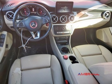 Mercedes CLA C117 2018 Mercedes-Benz CLA 2018 r.,2,0L 2.0 Benzyna 208KM, zdjęcie 7