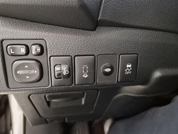 Toyota Corolla X Sedan Facelifting 1.6 Valvematic 132KM 2013 Toyota Corolla 1.6 Prestige Seria E16 (2012-2019), zdjęcie 19