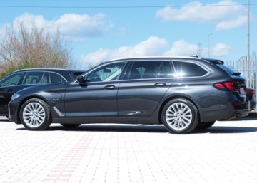 BMW Seria 5 G30-G31 Touring Plug-In 2.0 530e 292KM 2022 BMW 530 292ps Luxury xDrive Laser ACC Skóra HUD Keyles Blis 4xKlima Webasto, zdjęcie 35