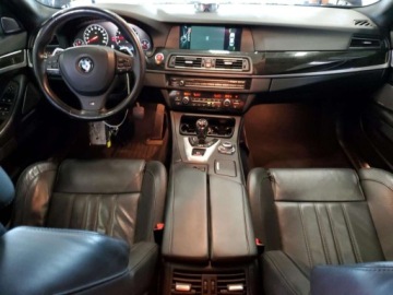 BMW Seria 5 F10-F11 M5 Limuzyna 4.4 V8 560KM 2013 BMW M5 2013 4.4l 4.4 Benzyna 560KM, zdjęcie 8