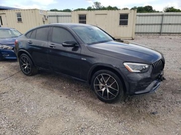 Mercedes GLC C254/X254 2022 Mercedes-Benz GLC 2022, 3.0L, 4x4, 43 AMG, od ubezpieczalni 3.0 Benzyna, zdjęcie 3