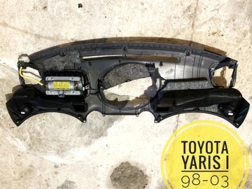 DESKA ROZDĚLOVAČE HORNÍ KOKPIT TOYOTA YARIS I EU