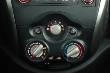 Nissan Micra IV Hatchback 5d Facelifting 1.2 80KM 2015 Nissan Micra 1.2 12V, Serwis ASO, Klima, zdjęcie 9