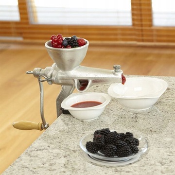 РУЧНАЯ ИЗМЕЛЬЧКА ОВОЩЕЙ, СОКОВЫЖИМАЛЬНАЯ МАШИНА, ЧУГУН