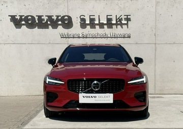 Volvo V60 II  Kombi Facelifting 2.0 B4 B 197KM 2024 Volvo V60 B4 B Plus Dark, DEMO!, zdjęcie 1