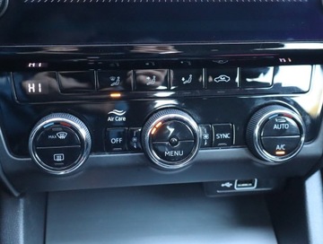 Skoda Octavia III Kombi Facelifting 2.0 TDI 150KM 2019 Skoda Octavia 2.0 TDI, Salon Polska, zdjęcie 12