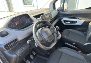 Peugeot Rifter Standard 1.5 BlueHDI 102KM 2020 Peugeot Rifter 1.5 BlueHDI Allure 1.5 Diesel 102KM, zdjęcie 13