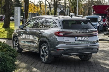 Skoda Kodiaq II SUV Plug-In 1.5 TSI Plug-In Hybrid 204KM 2025 Škoda Kodiaq Skoda Kodiaq Sportline 1.5 TSI iV, zdjęcie 10
