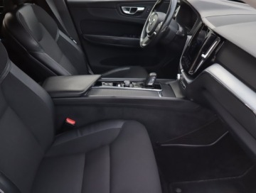 Volvo XC60 II 2020 Volvo XC60 B4 AWD, Salon Polska, Serwis ASO, zdjęcie 8