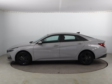 Hyundai Elantra VII Sedan 1.6 MPI 123KM 2023 Hyundai Elantra 1.6 MPI, Salon Polska, zdjęcie 2