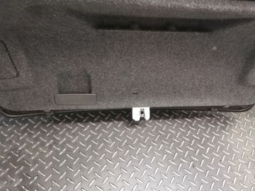 SEAT EXEO SEDAN VÍKO KUFRU KUFRU KÓD LAK LC9Z