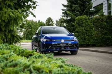 Volkswagen Golf VIII R Facelifting 2.0 TSI 333KM 2026 Volkswagen Golf Variant R 2.0 TSI 4Motion 333 KM, zdjęcie 15