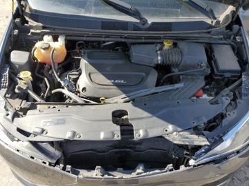 Chrysler Pacifica II 2018 Chrysler Pacifica Touring L 2018 3.6l 3.6 Benzyna 287KM, zdjęcie 6