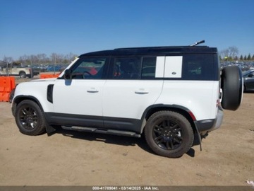 Land Rover Defender IV (L663) 2024 Land Rover Defender 110 P400 S 2024 3.0l 3.0 Benzyna 395KM, zdjęcie 2