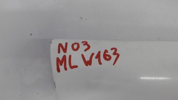 DVEŘE PRAVÝ PŘEDNÍ MERCEDES ML W163 03R 960