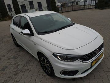 Fiat Tipo II Station Wagon 1.4 T-Jet 120KM 2019 Fiat Tipo 1.4 120KM MIRROR ,Bezwypadkowy, zdjęcie 19