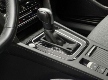 Volkswagen Passat B8 Variant Facelifting 1.5 TSI EVO 150KM 2023 Volkswagen Passat Variant Business Kamera cofania CarPlayAndroid Auto P, zdjęcie 9
