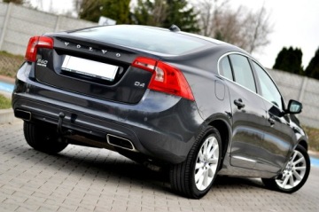 Volvo S60 II Sedan Facelifting 2.0 D4 DRIVE-E 181KM 2014 Volvo S60 2.0 D4 Lift Led FULL OPCJA Skóra Navi, zdjęcie 3