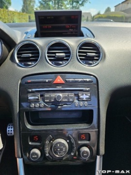 Peugeot 308 I Hatchback 5d 2.0 HDi FAP 140KM 2010 Peugeot 308 CC 2.0HDI Skora Nawigacja 2.0 Diesel 140KM, zdjęcie 23