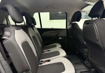 Citroen Grand C4 Picasso II 2014 Citroen C4 Grand Picasso Citroen C4 Grand Picasso e-HDi 115 Intensive 1.6, zdjęcie 17