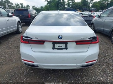 BMW Seria 7 G11-G12 2021 BMW Seria 7 2021 BMW 7 Series 740i xDrive Sedan 3.0 Benzyna 335KM, zdjęcie 3