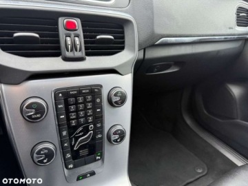 Volvo V40 II Hatchback Facelifting 2.0 D3 150KM 2018 Volvo V40 Volvo V40 D3 Inscription 2.0 Diesel 150KM, zdjęcie 30