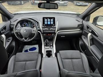Mitsubishi Eclipse Cross SUV PHEV 2.4 188KM 2022 Mitsubishi Eclipse Cross PHEV 2.4 benzyna+ hybryda, zdjęcie 8