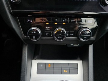 Skoda Octavia III Liftback Facelifting 1.5 TSI ACT 150KM 2019 Skoda Octavia 1.5TSI 150KM Ambition Serwisowany Salon Polska 1.5 Benzyna, zdjęcie 19